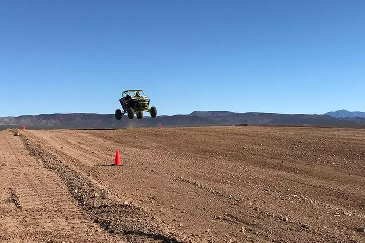 Off Road Racing: 7 Laps