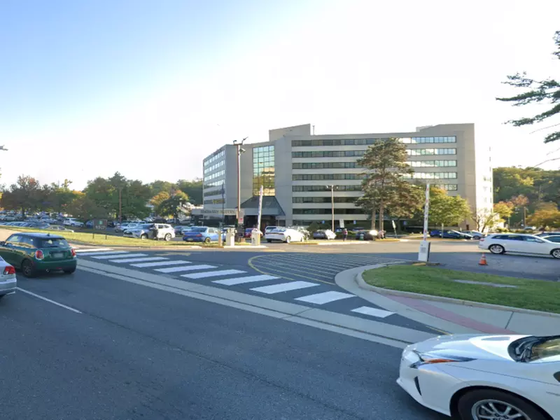 Parking at Embassy Suites Hilton Tysons Corner Lot