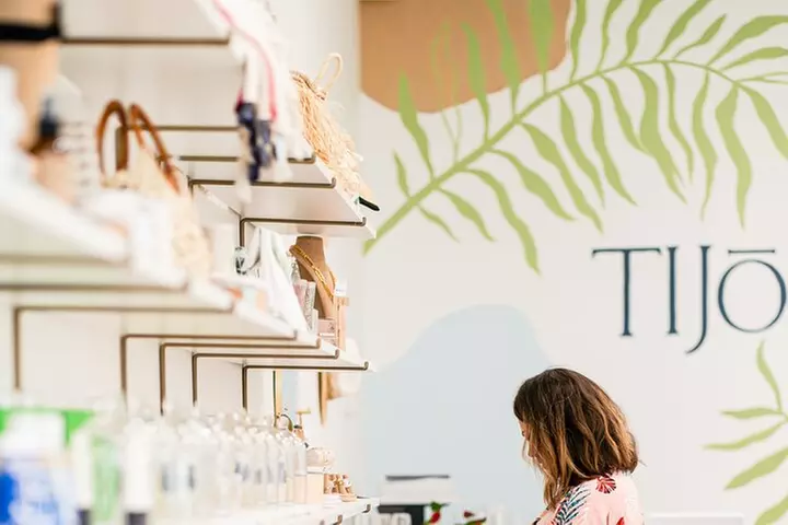 Create a Custom Perfume or Cologne in Charleston, SC: Mix & Match