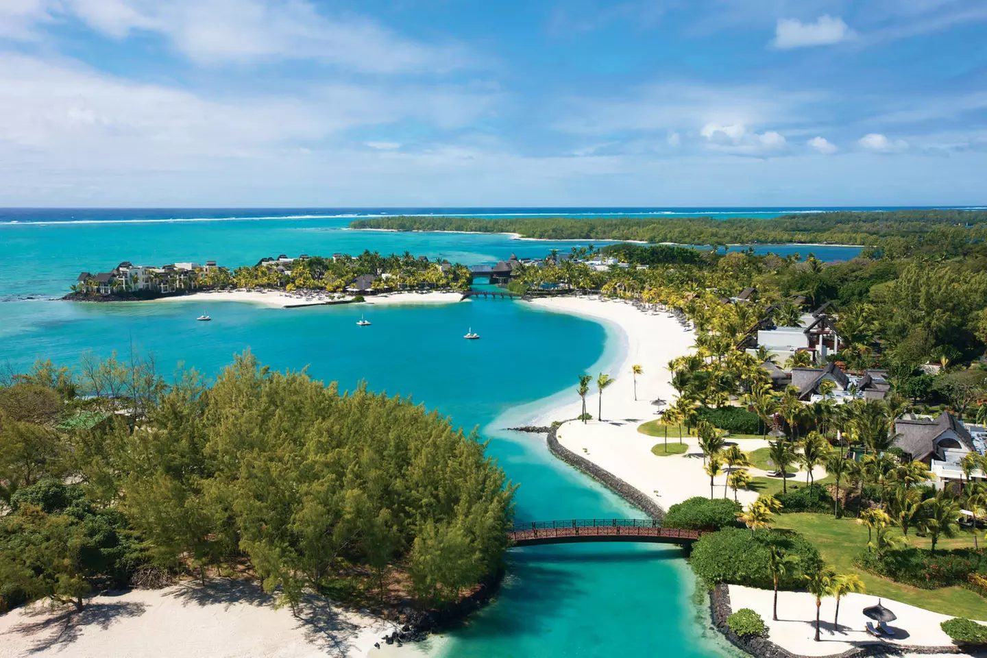 ✈ MAURITIUS | Trou d'Eau Douce - Shangri-La Le Touessrok Resort & S...