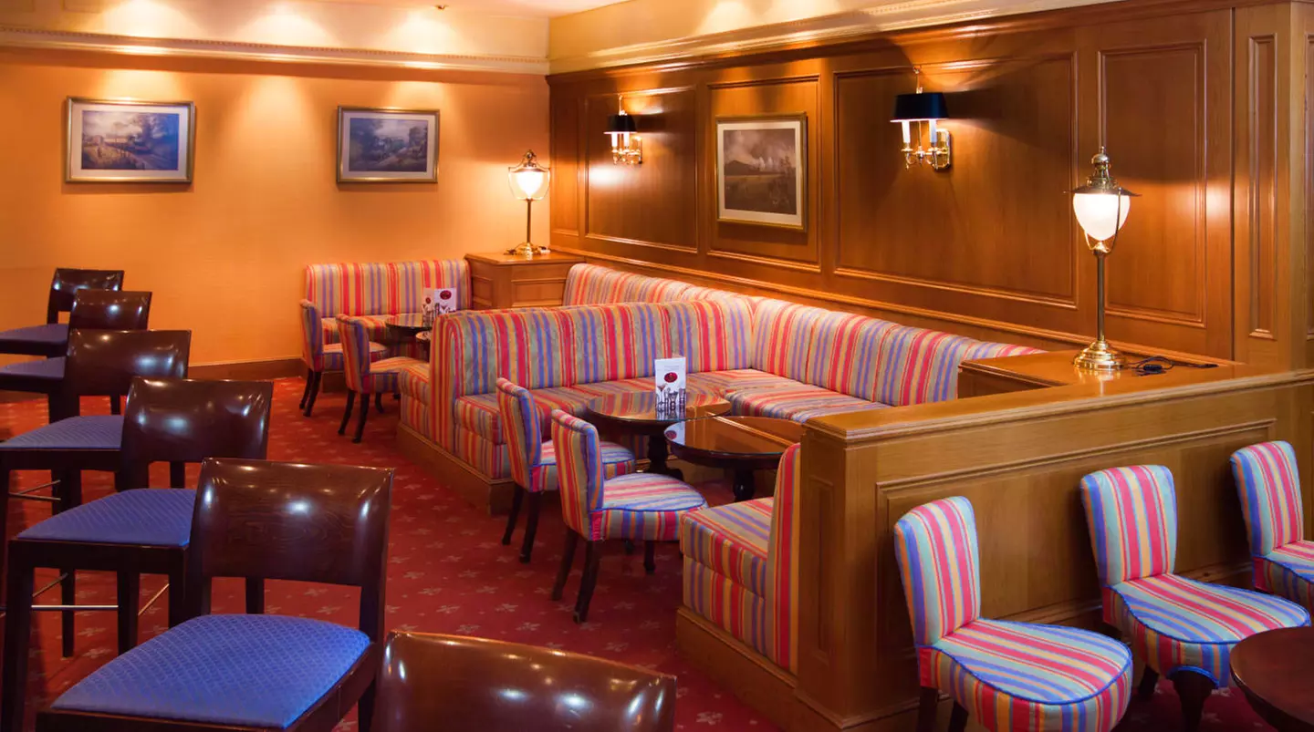 ✈ COSTA DEL SOL | Fuengirola - Las Palmeras Affiliated by FERGUS 4*...