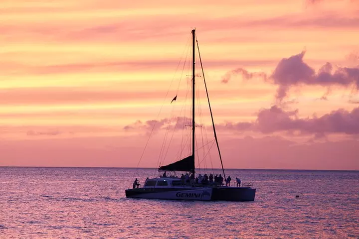 Coast of Ka'anapali Beach Sunset Dinner Sail - Primary Image
