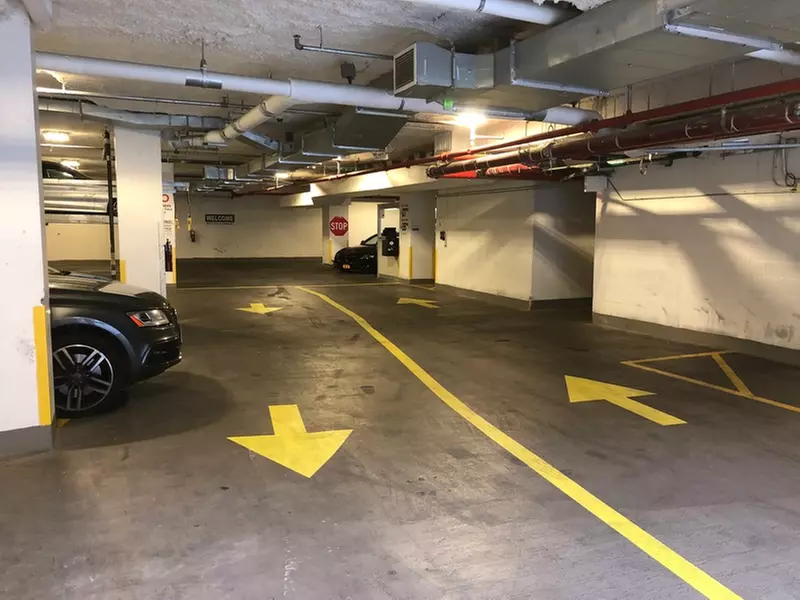 Parking at Algin Management - ARO Garage - Second Medium