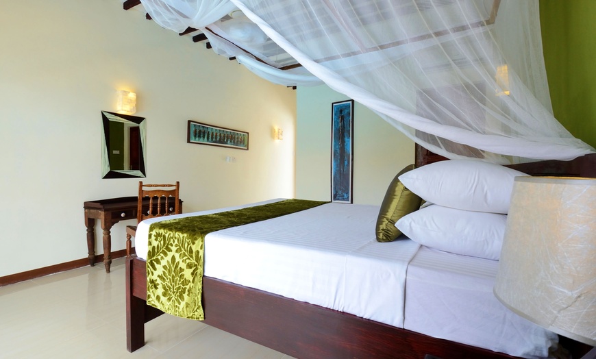 Image 5: ✈ ZANZIBAR | Nungwi - Amaan Beach Bungalow 3* - Nad morzem