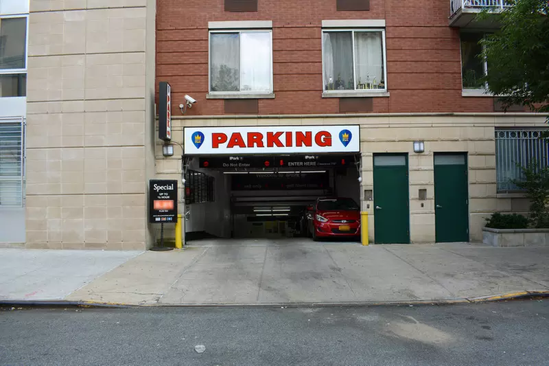 Parking at iPark - Manhattan Ave. Garage Corp.