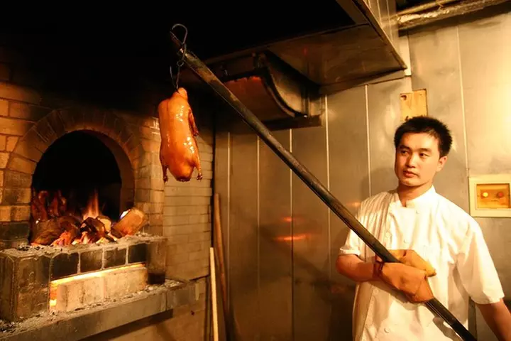 Chicago's Chinatown Food and Walking Tour