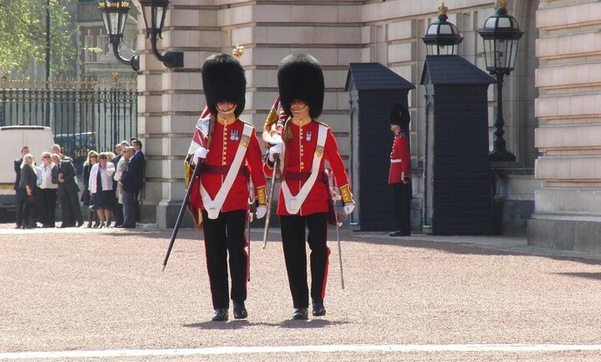 Image 30: Full Day London Private Tour with Entry to Iconic Landmarks