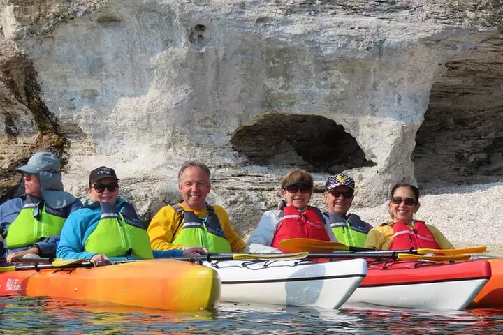 4-Hour Morning Kayak on Yellowstone Lake with Lunch