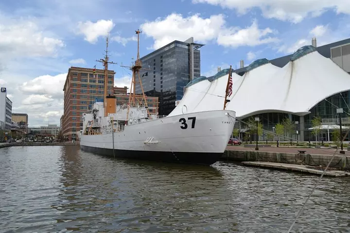 Self-Guided Scavenger Hunt: Baltimore Inner Harbor & Outer Sights