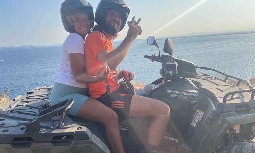 Image 2: Excursión en quad por la magnífica bahía de Rosas