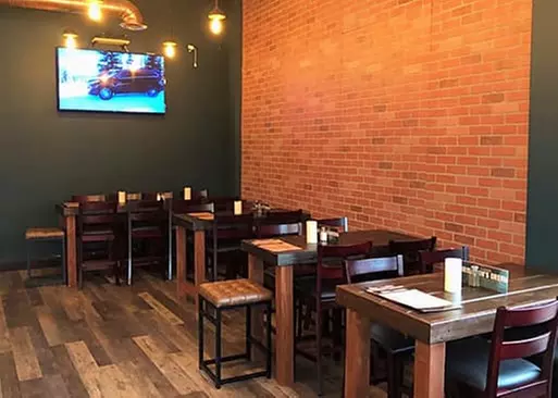 5% Cash Back at Brick & Barrel Bistro