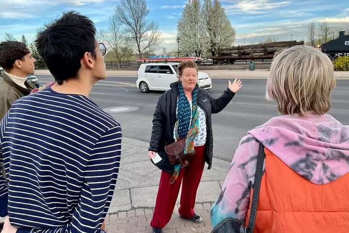 Family-Friendly Ghost Walking Tour in Flagstaff