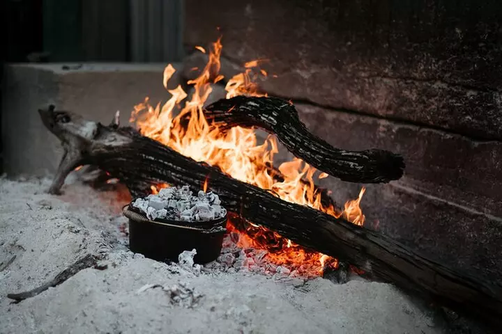 Smithy's Outback Dinner & Show in Longreach