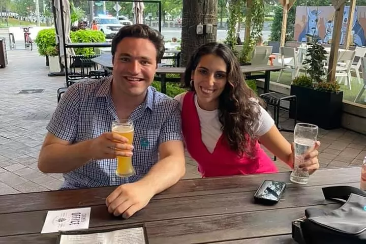 Small-Group History Tour Pub Crawl of Washington, D.C.