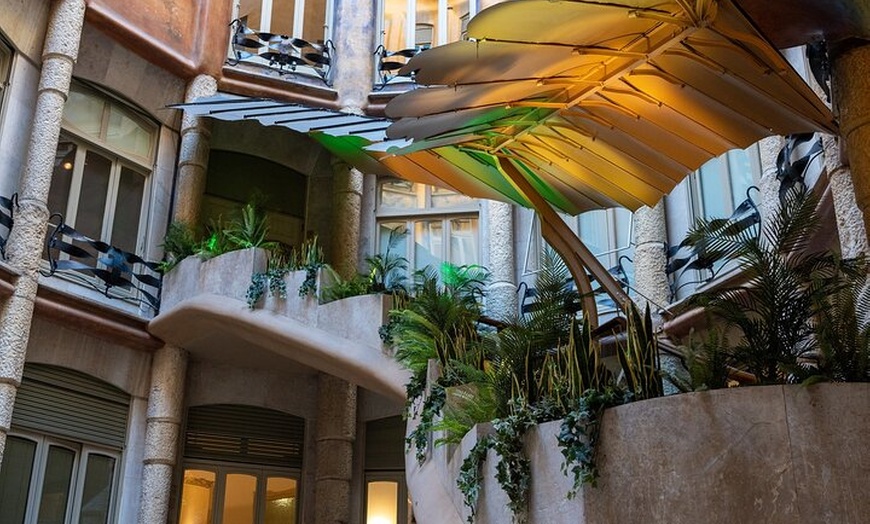 Image 4: Entrada programada a Casa Mila en Barcelona con Audioguía