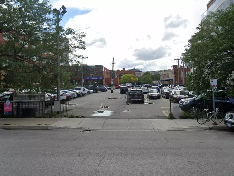 Parking at River North Parking Lot