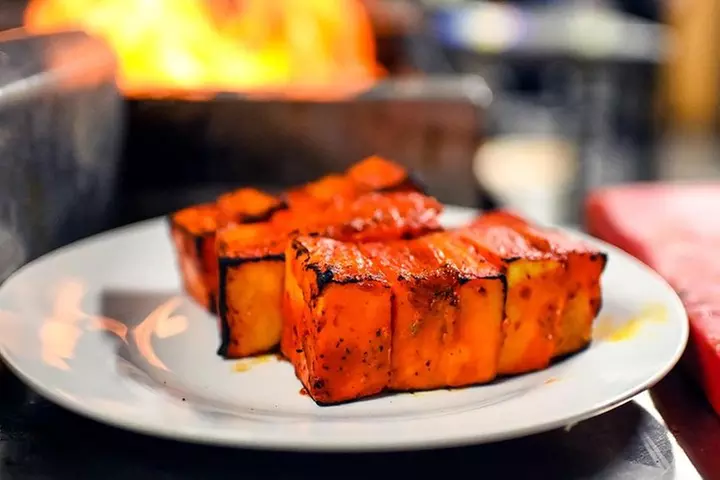 East London Indian Food Tour with 8+ Authentic Food Tastings