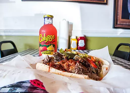 5% Cash Back at Vinnie's Italian Beef & Gyros