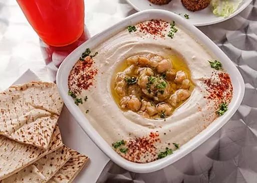 5% Cash Back at Shawarma On The Run - Kenner