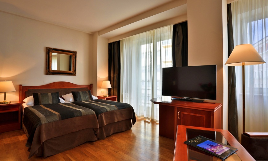 Image 4: ✈ RÉPUBLIQUE TCHÈQUE | Prague - Belvedere Hotel Prague 4* - City break