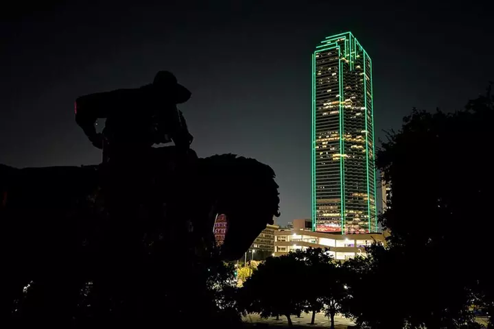 Dallas Scavenger Hunt Walking Tour and Game - Primary Image