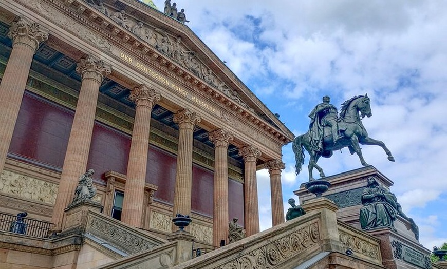 Image 2: Private Tour: Berlins Museumsinsel erkunden
