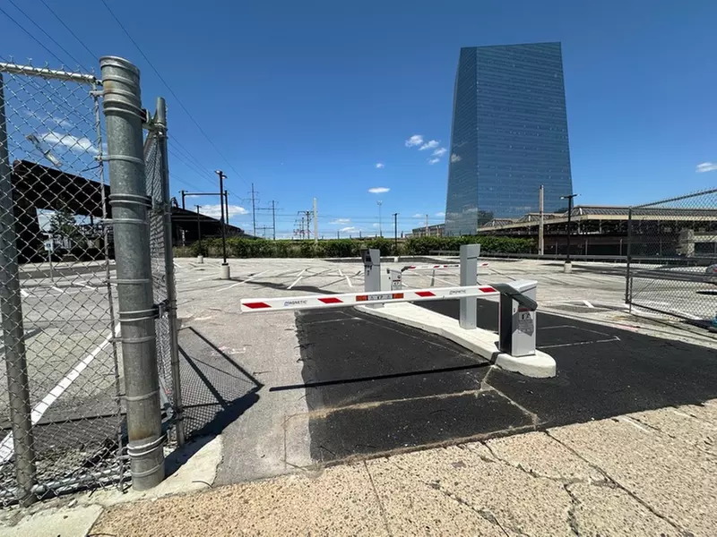 Parking at 3001-3003 JFK Blvd. Lot