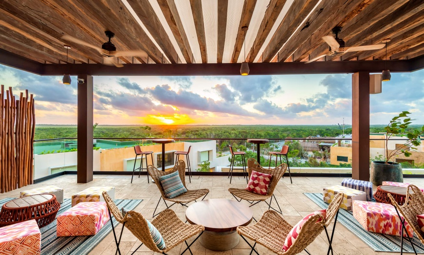 Image 8: ✈ MEXIKO | Tulum - Aloft Tulum 4*, 5 Nächte - Rooftop-Pool