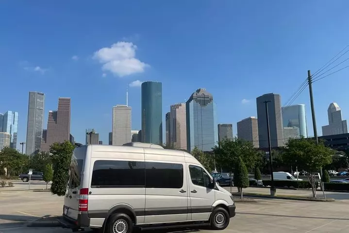 Astroville Best of Houston City Driving Tour with Live Guide
