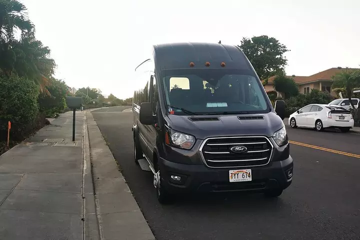 Private Transfer From Kona International Airport to Hotels in Waikoloa & Waimea - Primary Image