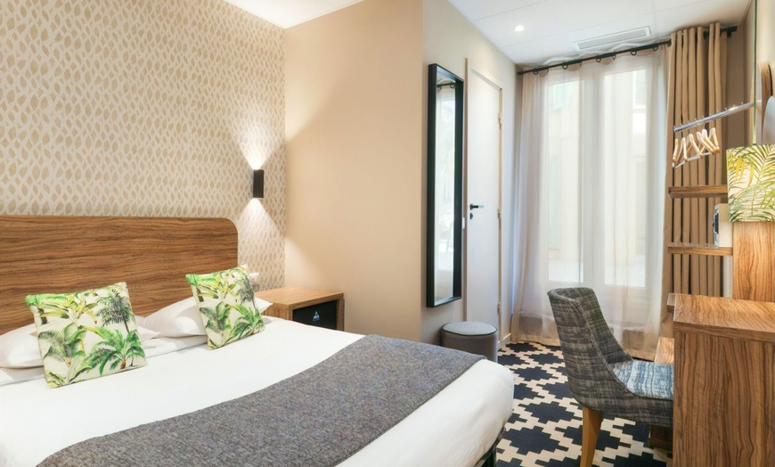Image 8: ✈ CÔTE D'AZUR | Nice - Hotel Locarno 3* - Centre ville