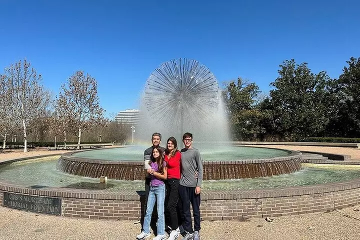 Private City Tour of Houston 3-hr Air-Conditioned Van Tour