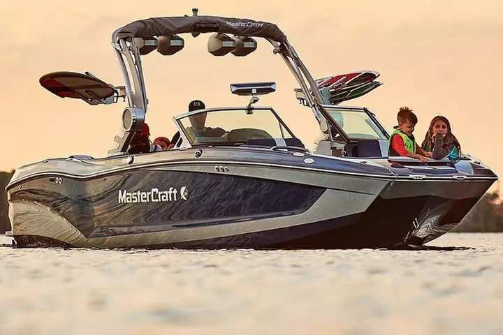 Lake Powell Boat Tours - Private Group MasterCraft Boat Tours Up To...