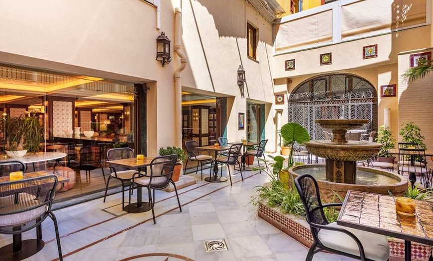 Image 10: ✈ SPANJE | Sevilla - H10 Corregidor Boutique Hotel 3*, 2 nachten - ...