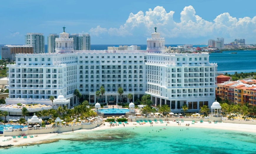 Cancun - Riu Palace Las Americas - Adults Only 5* in - Cancun, MX ...