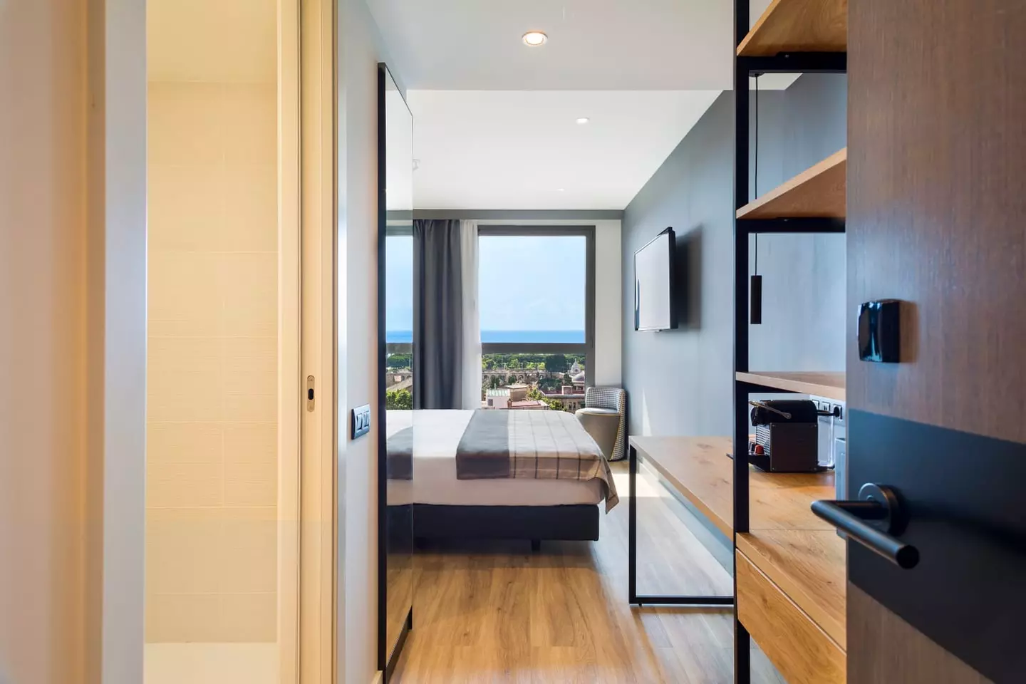 ✈ HISZPANIA | Barcelona - Acta Voraport 3*, 2 nocy - Widok panorami...