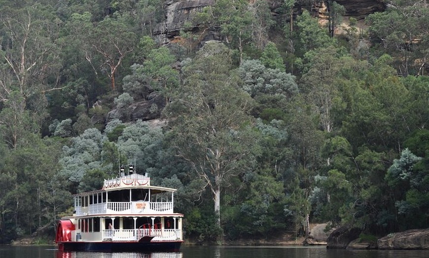 Image 2: Morning in the Gorge Cruise