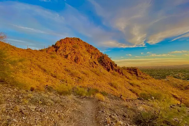 Stunning Sunset or Sunrise Guided Hiking Adventure in Phoenix
