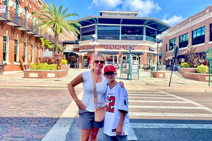 Guided Tampa Sightseeing Tour in a Deluxe Street Legal Golf Cart