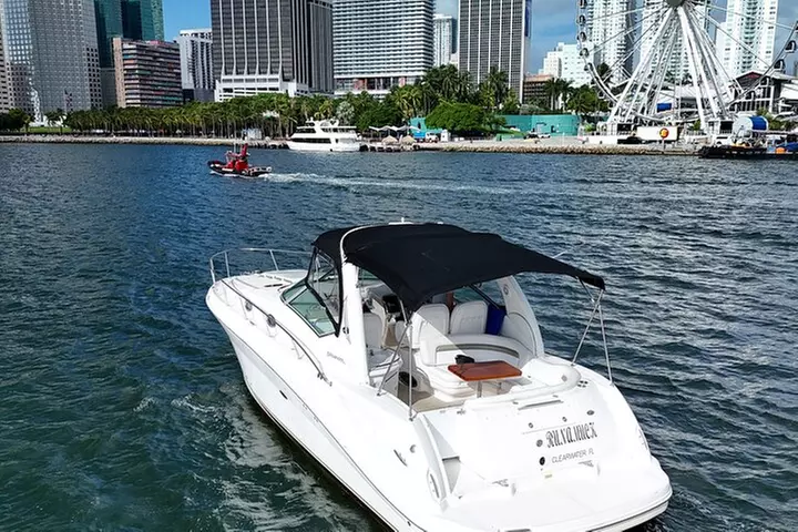 Miami: 2 Hour Private Yacht Cruise