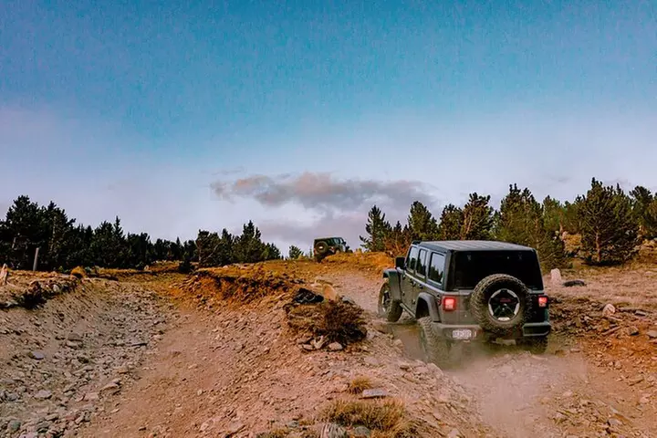 YOU Drive the Jeep! Guided 4x4 Tour in Idaho Springs (Denver)