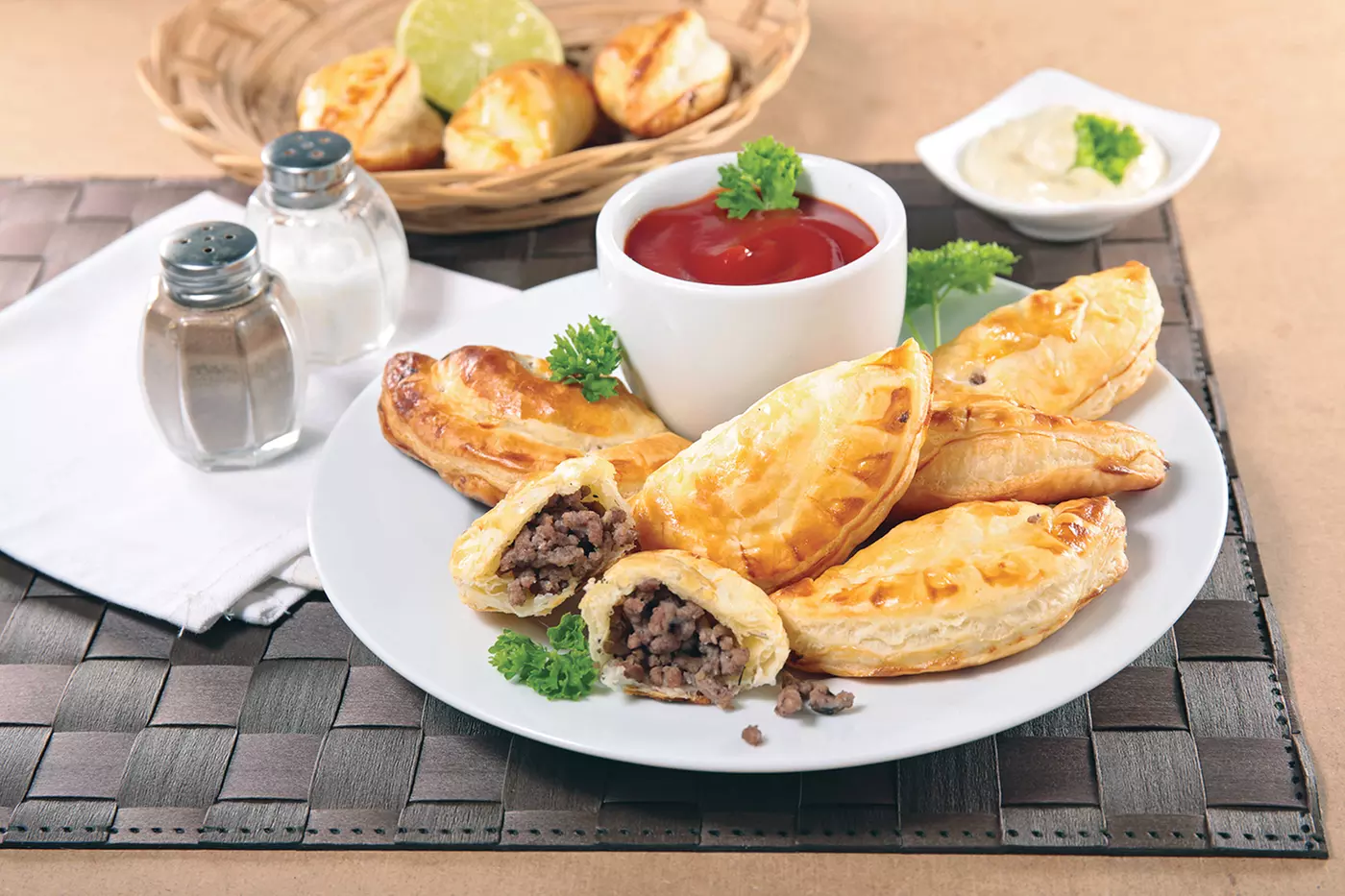$15 For $30 Worth Of Spanish Dinner Dining - Second Medium