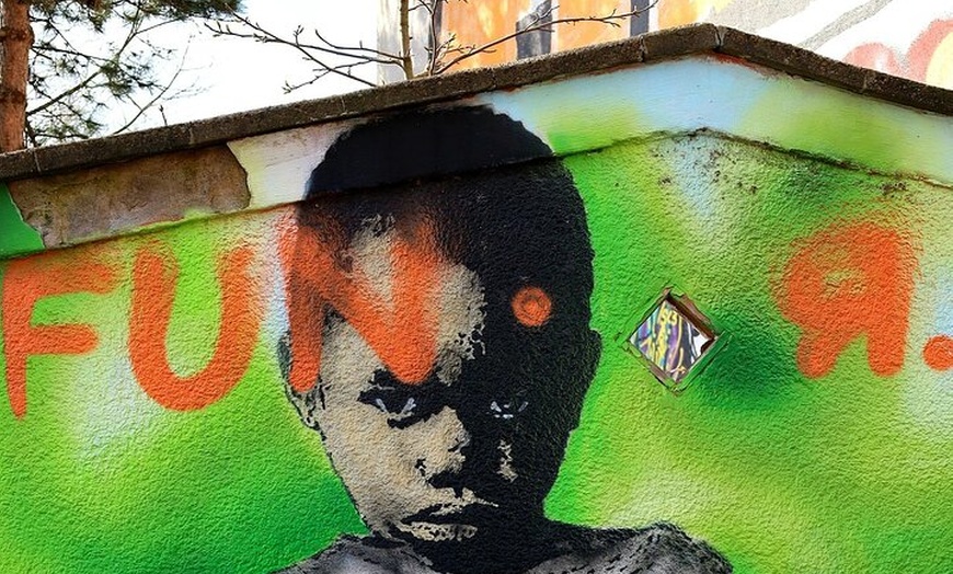 Image 2: Visite guidée privée Street Art à Paris