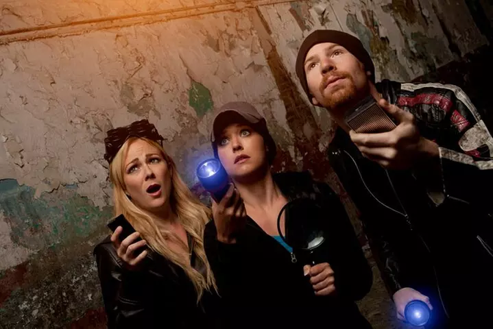 After Hrs Paranormal Investigation: Inside Haunted Graveface Museum Factors Walk - Second Medium
