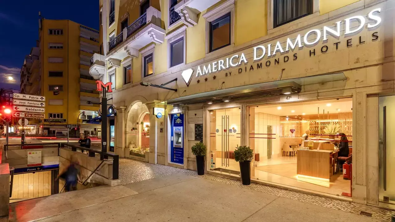 ✈ PORTUGAL | Lisbonne - America Diamonds et Spectacle de Fado 3*, 2...