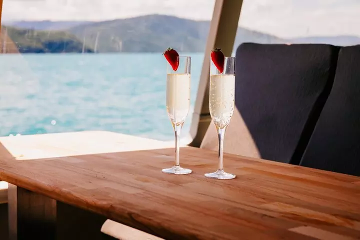 Whitehaven Beach Tour: 2 Options - All Day Beach Or Snorkel