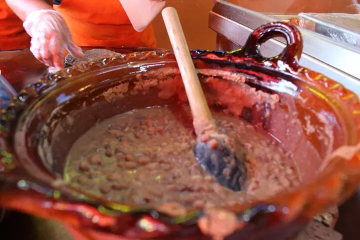 Cancun City Shopping and Local Food Tour Private Experience