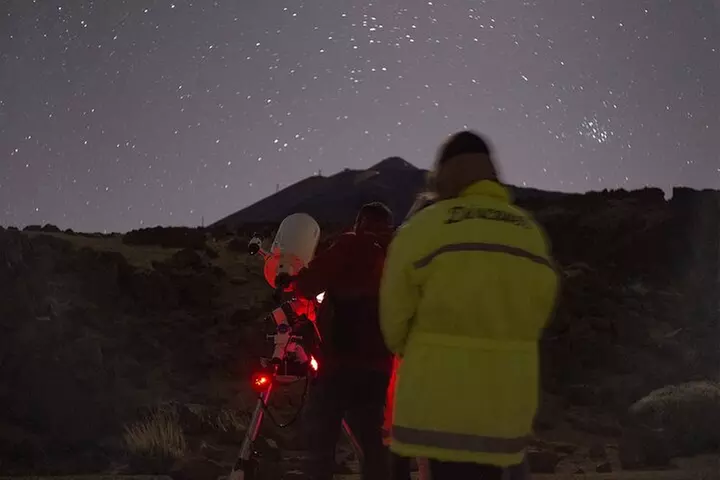 Parque Nacional del Teide : Tour a la luz de la luna y experiencia ...