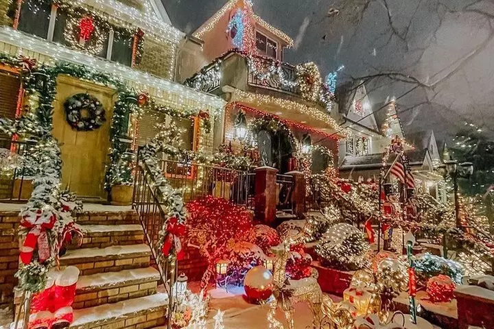 Dyker Heights Christmas Lights Bus Tour - Primary Image
