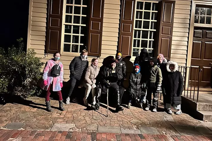 Williamsburg Ghosts, Witches and Pirates Tour